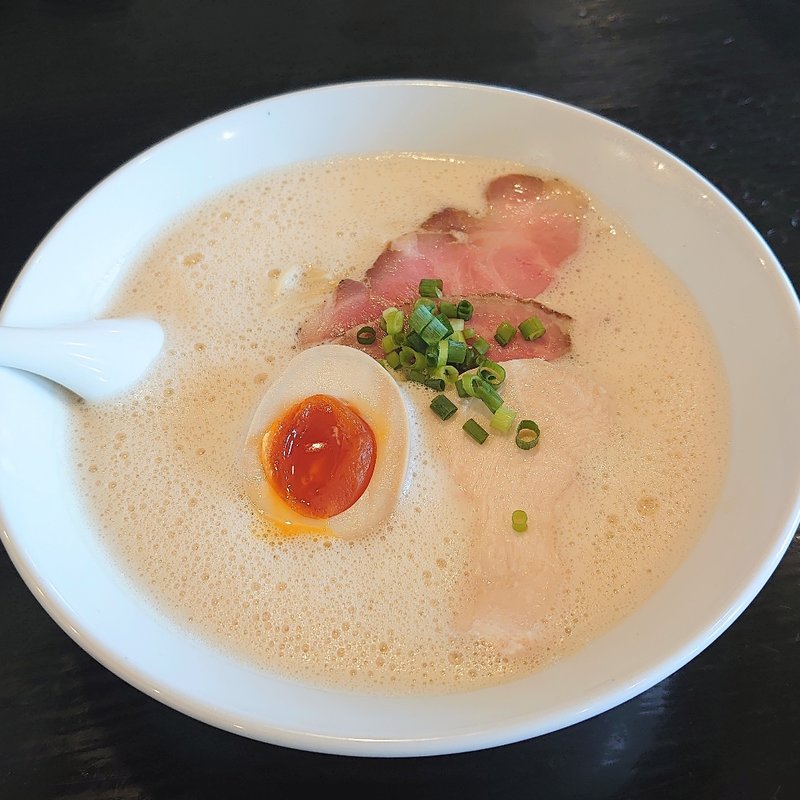 泡とろラーメン(泡とろ齋藤)