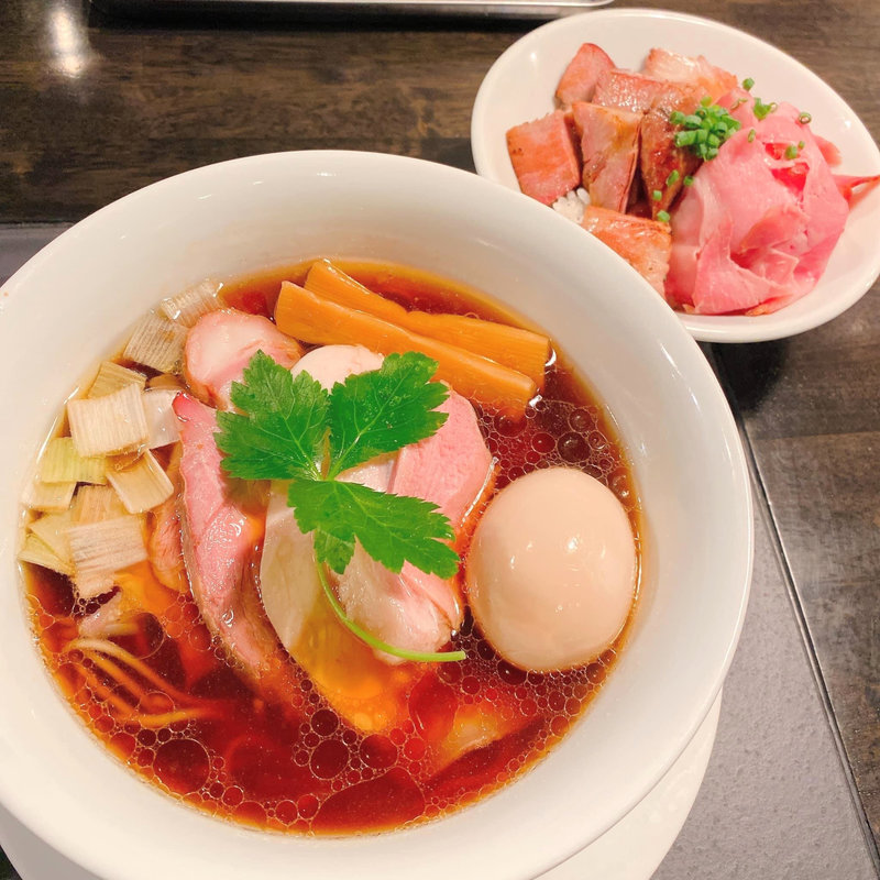 特撰醤油らぁめん チャーシュー丼(カネキッチン ヌードル （KaneKitchen Noodles）)