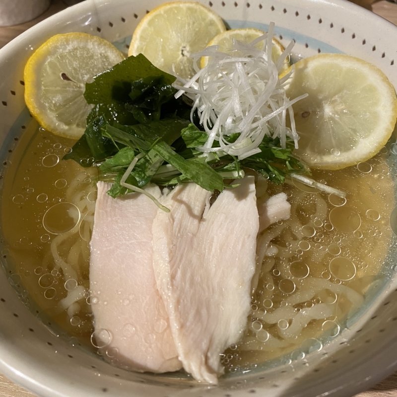 冷やし中華そば(とり皮・中華そば かわのそば)