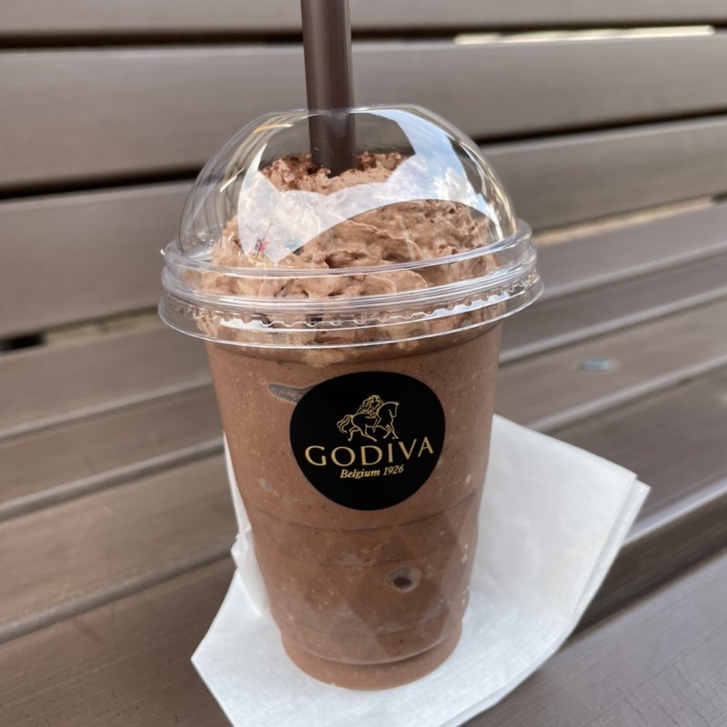 (ゴディバ 鳥栖プレミアム・アウトレット店 （GOVIVA）)