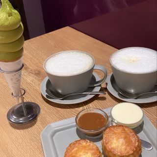 紅茶とスコーンのセット(チャバティ （CHAVATY）)