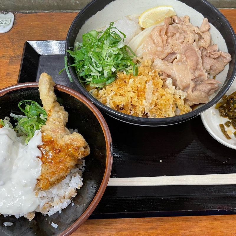 豚しゃぶ青唐ぶっかけタル鶏天丼(いぶきうどん 吉祥寺店)