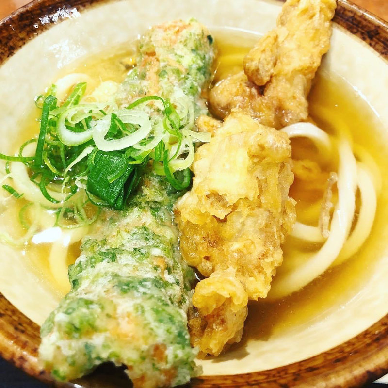 とり天ちくわ天 かけうどん(いぶきうどん 吉祥寺店)