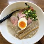 濁とん塩ラーメン(あいつのラーメン かたぐるま )