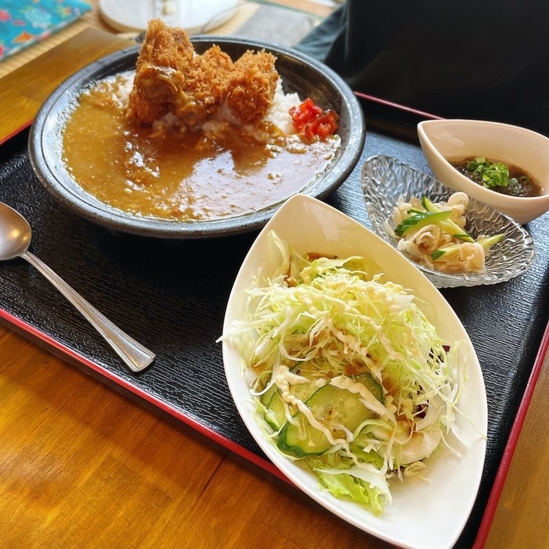 カキフライカレーライス(ゆんたく酒場 八重山)