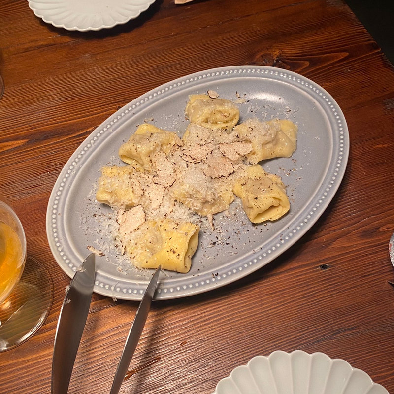 牛肉とキノコのラヴィオリ(ドゥ フイユ (deux feuilles))