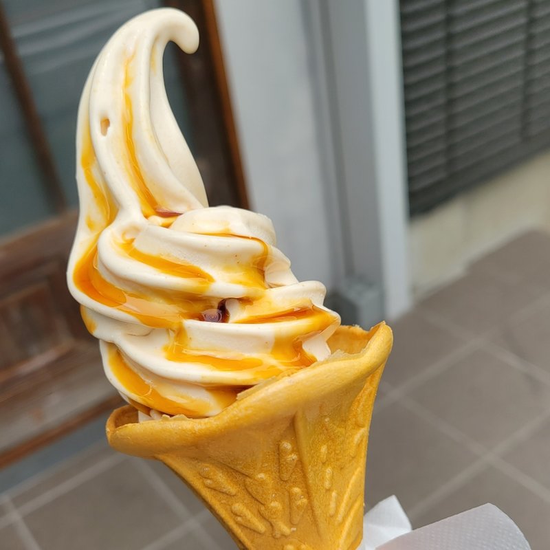 きなこ黒みつソフトクリーム(甘露や)