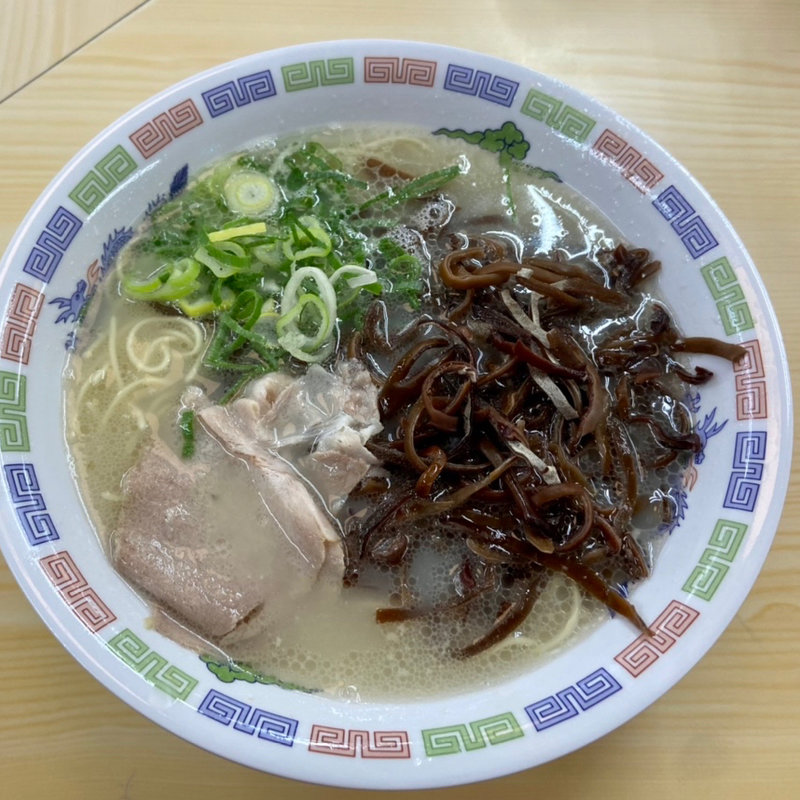ラーメン（キクラゲトッピング）(博多ラーメンはかたや 太宰府店)