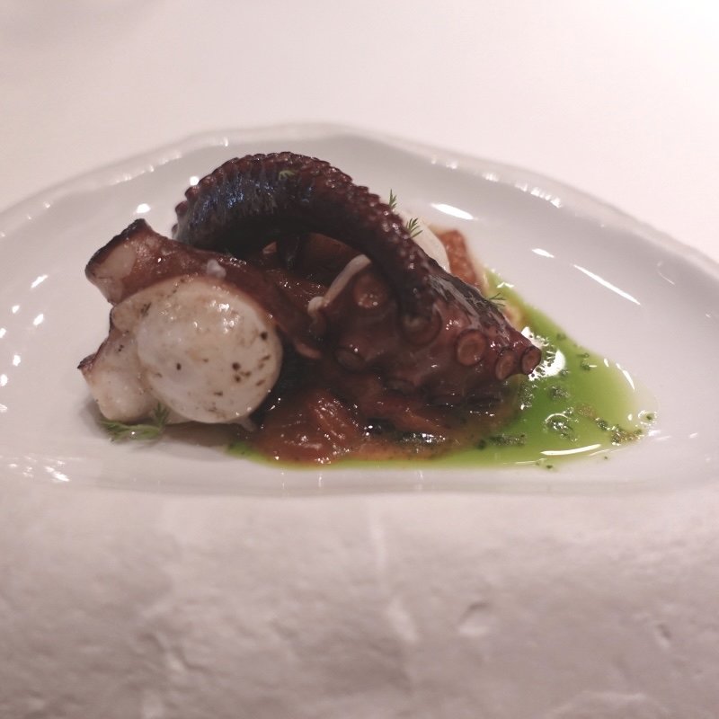 タコの炭焼きパプリカ(エチョラ （ETXOLA）)