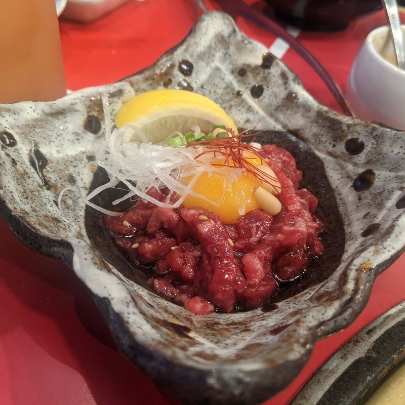 月見肉(ヨンドン 本店 )