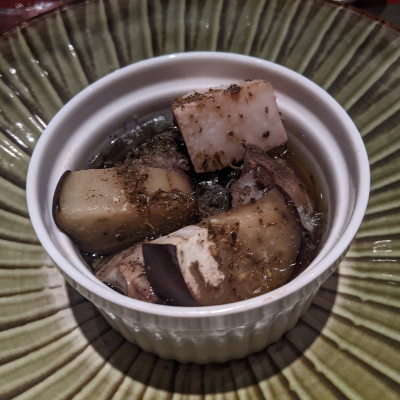 砂肝アヒージョ(誦月)