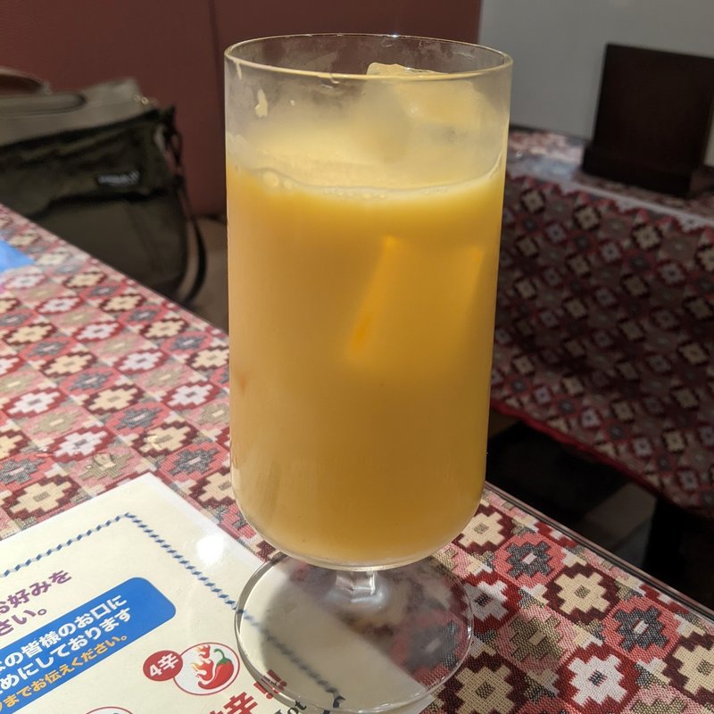 マンゴーラッシー(The Royal)