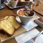 アーモンドバタートースト(上高地あずさ珈琲　八尾店)