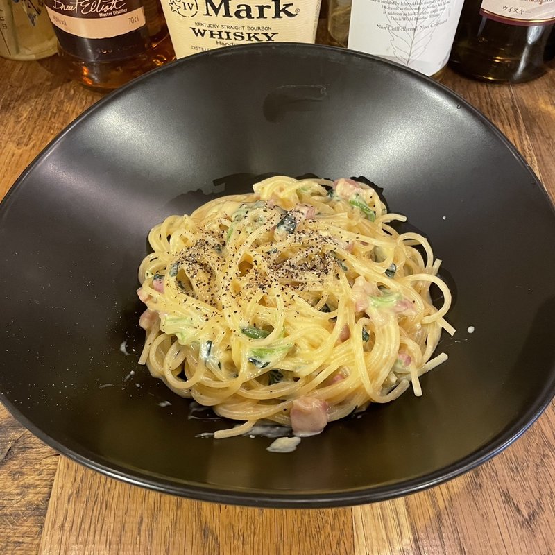 カルボナーラ（ミニサラダ・ドリンク付）(cafe and kitchen REGALO)