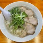 チャーシューワンタン麺