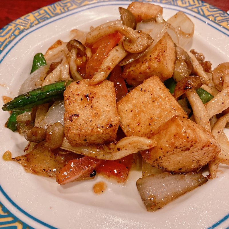 牛肉と厚揚げのオイスター炒め(バーミヤン 武蔵藤沢店)