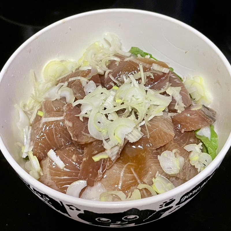 ブリ漬け丼(自宅)