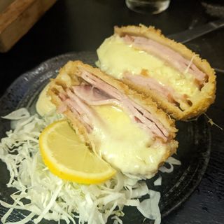 ハムカツチーズ(魚菜酒房　一休 )