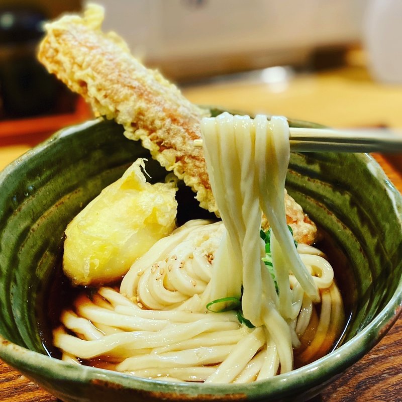 ちく玉天ぶっかけ(温・冷)(自家製うどん さんたく(讃匠))