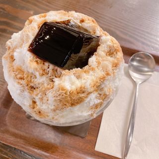 キャラメルカフェ氷(珈専舎たんぽぽ （こうせんしゃ たんぽぽ）)