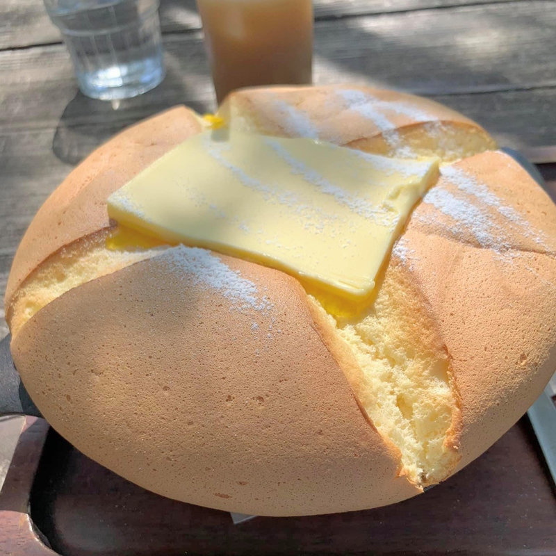 ぐりとぐらのパンケーキ(コンマ コーヒー （COMMA COFFEE）)