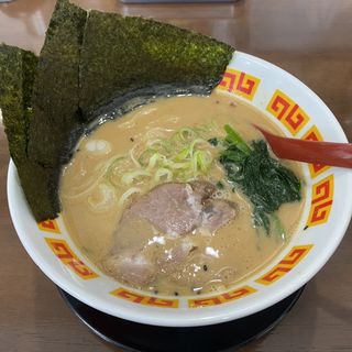横浜家系味噌ラーメン(麺屋げん太)