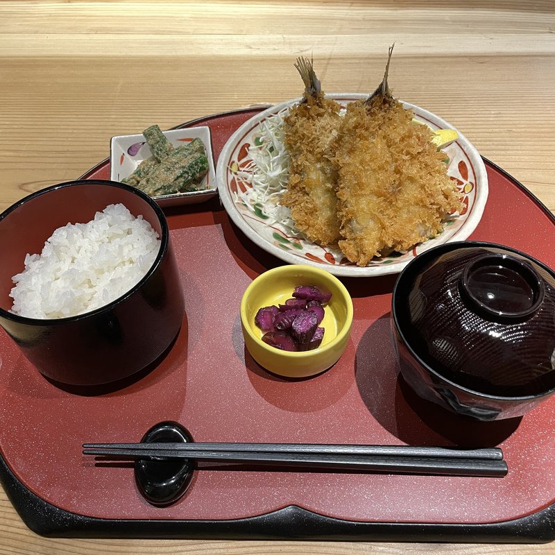 (平日限定)南伊勢のアジフライ定食(三喰撰酒 三重人　グランフロント大阪店 )