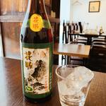 10年紹興酒(杏仁荘 )