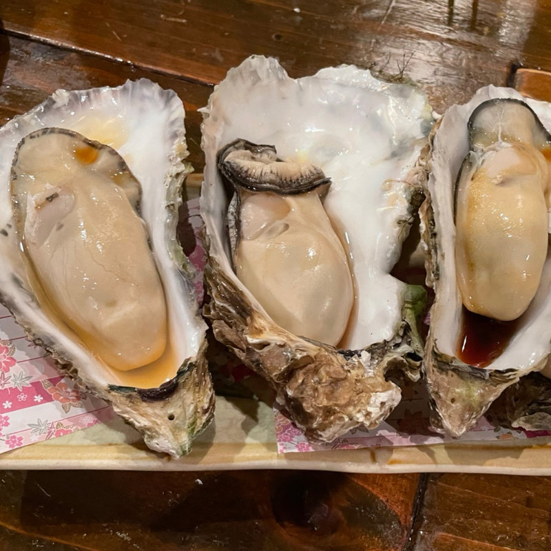 蒸牡蠣(牡蠣としゅうこと時々かねこ)