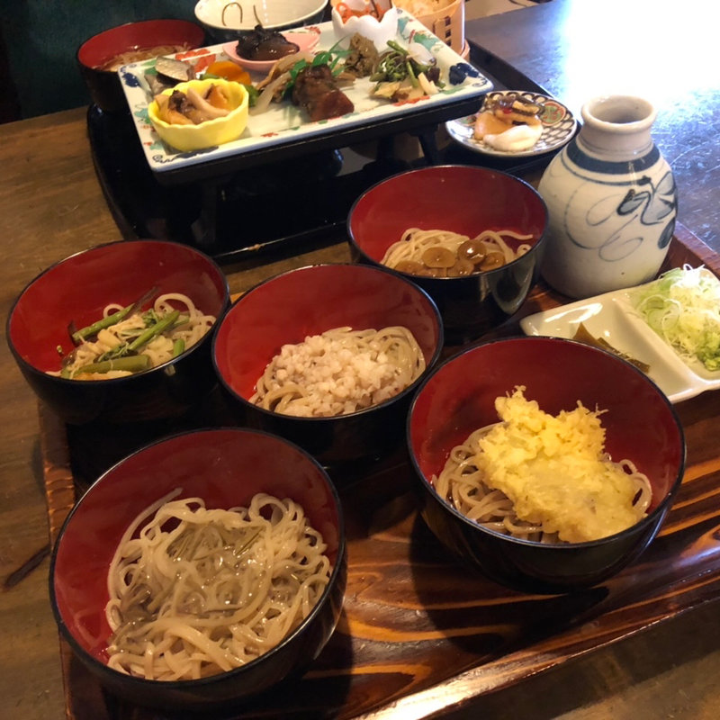 武蔵そば(二丸屋武蔵亭 （にまるやむさしてい）)