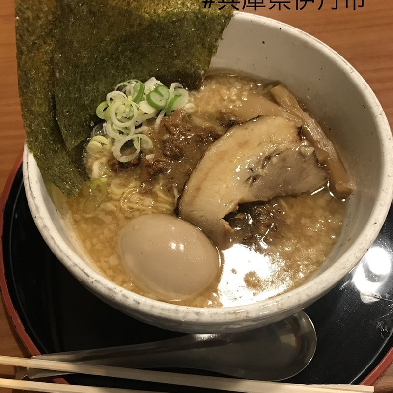 魚介肉醤油らーめん(らーめん夢屋台 伊丹店)