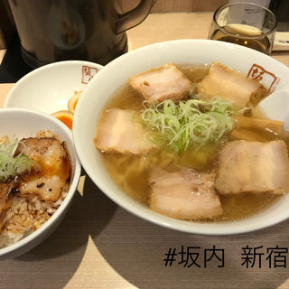 喜多方ラーメン(喜多方ラーメン 坂内 新宿西口思い出横丁店)