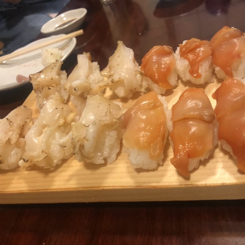 赤貝(すし楽 （すしがく）)