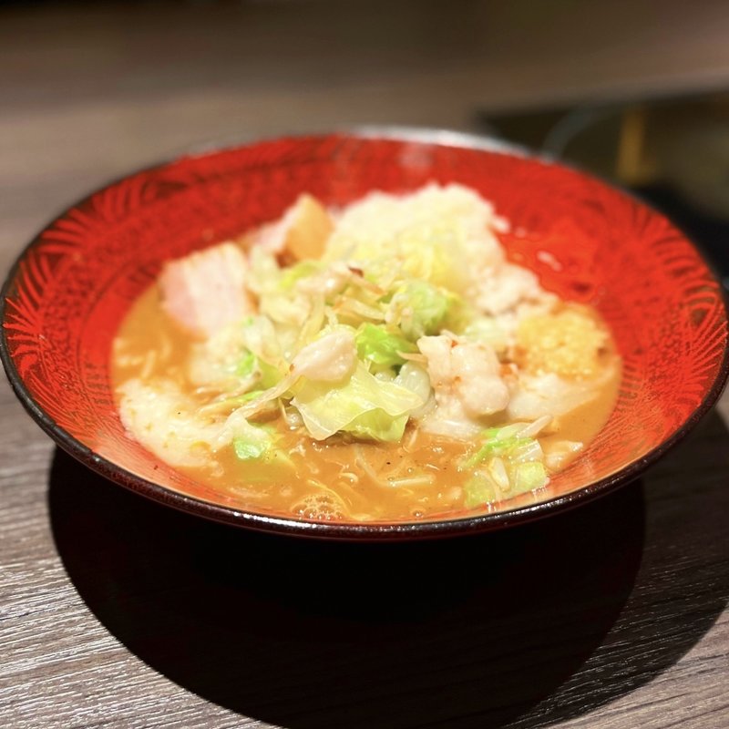 ラー系カレー カレ二郎(ようこそ！町印度の世界へ（偏愛食堂）)