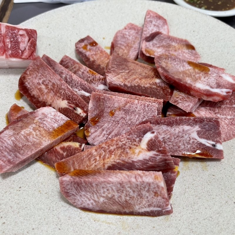 厚切りタン(シャロレー )