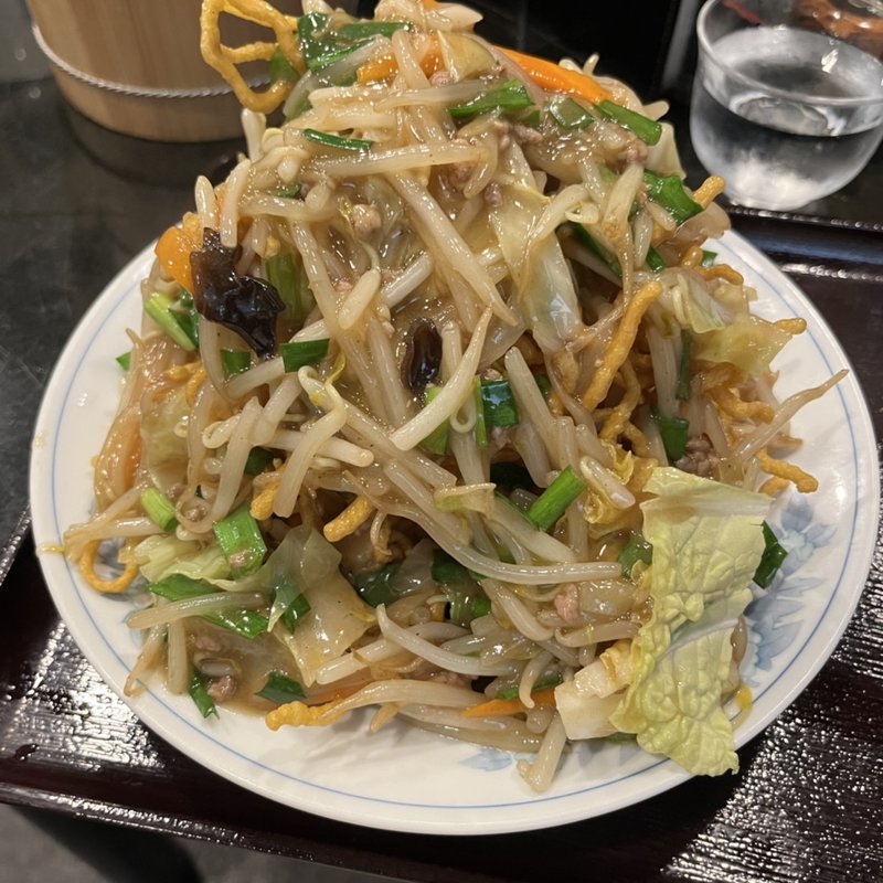 かた焼きそば(江戸東京小岩　創業昭和十一年　餃子の老舗　中華料理　永楽 )