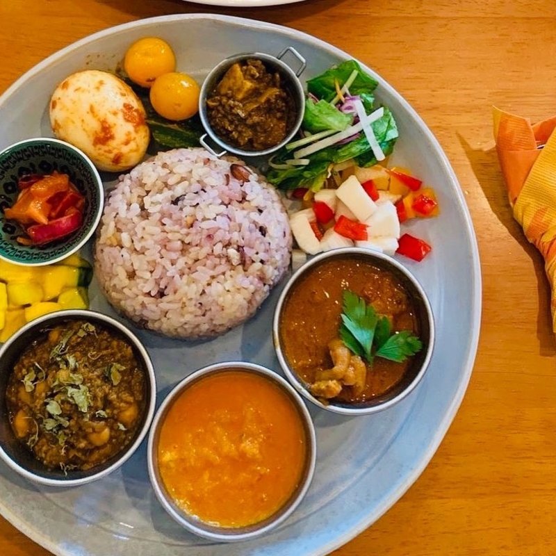 3種あいがけカレー(気まぐれ )