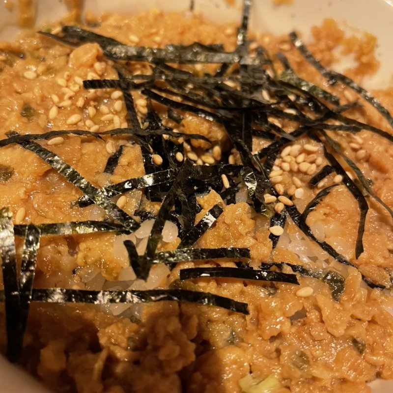 大山どり 鶏そぼろご飯(やきとり家 すみれ ひばりヶ丘店)