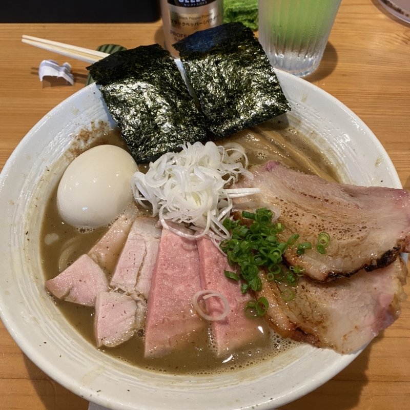 特製濃厚豚骨魚介ラーメン(KEN軒)