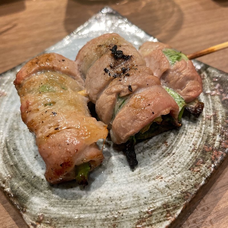 レタス豚巻き(串むすび・吉 恵比寿)