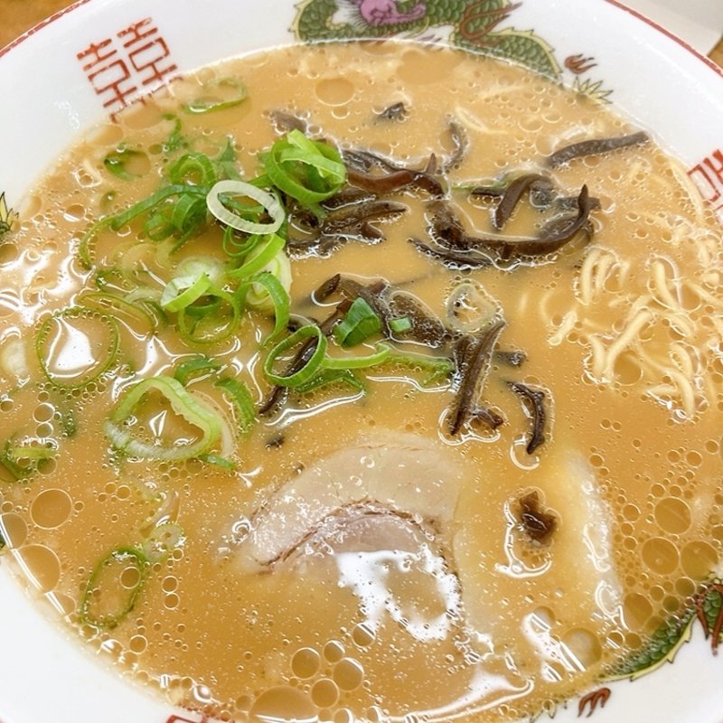 醤油とんこつラーメン(博多金龍)