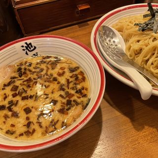 みそつけ麺(東京豚骨ラーメン 屯ちん 池袋西口店)