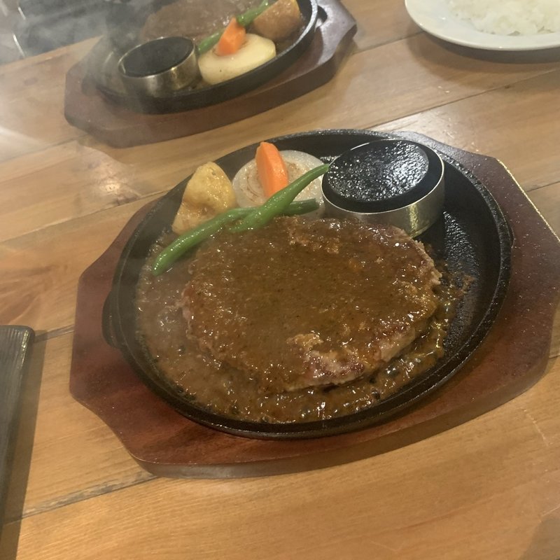 ハンバーグ(札幌牛亭　岡崎南店)