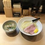 北海道三大昆布水つけ麺(麺 鍾馗)
