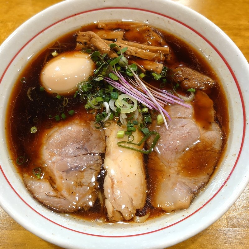 正油らー麺(麺屋ぬまた)