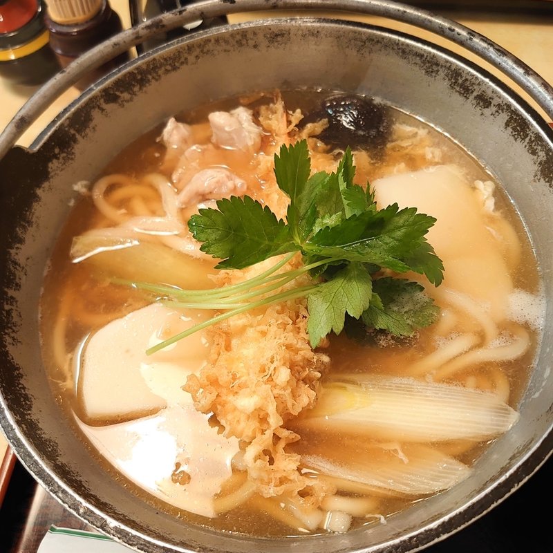 鍋焼きうどん(春日 （かすが）)