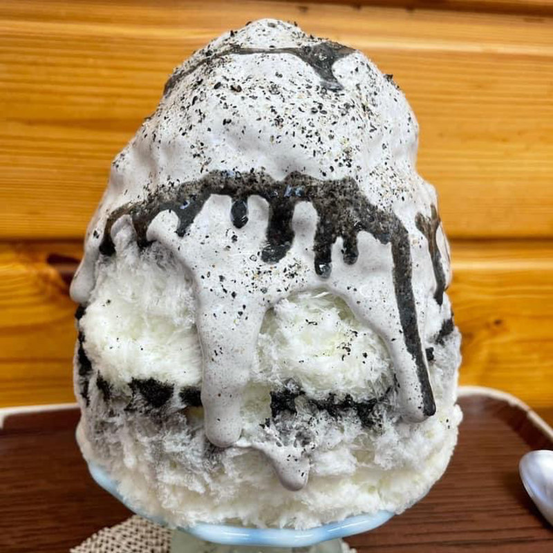 黒ごまミルク(cafeロビンソン)