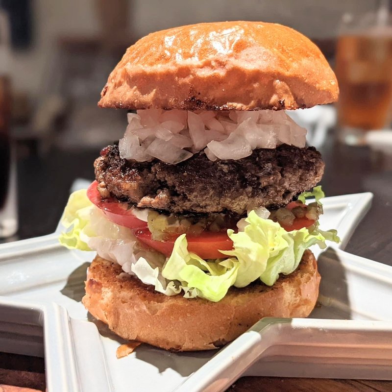 塩コショウバーガー(アルデバラン )