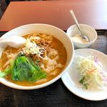 白タンタン刀削麺(食旅)