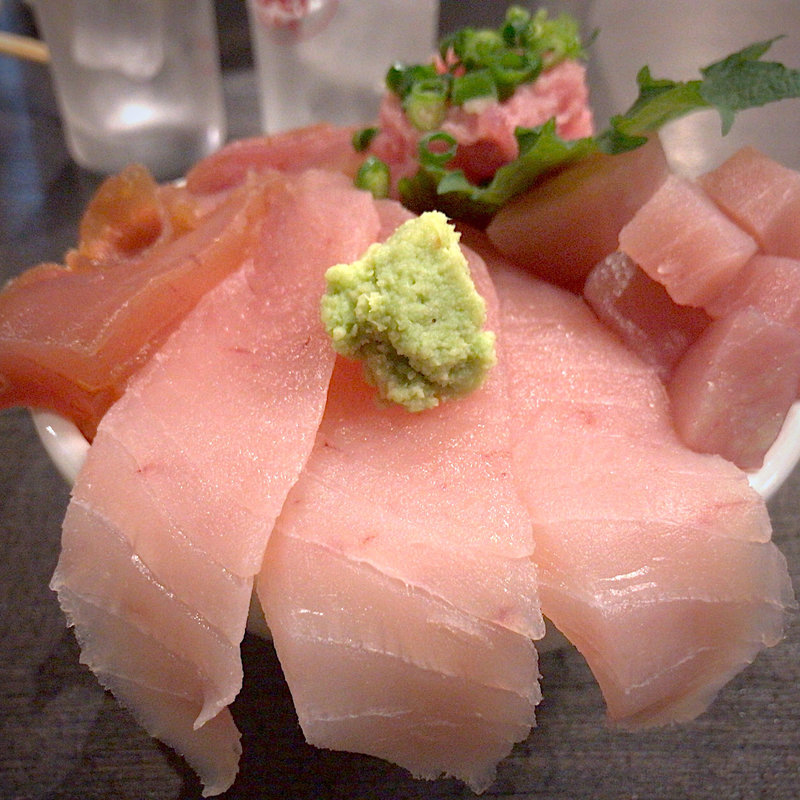 まぐろのっけ丼(おさかなセンター イチノイチ)